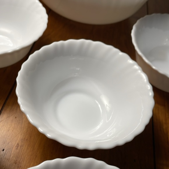MILK GLASS SERVING SET of 6 - Picture 3 of 6